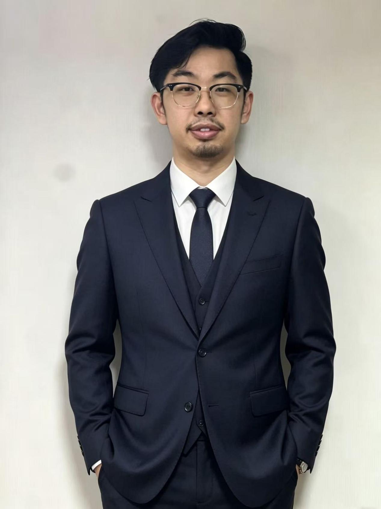 周轶帆律师